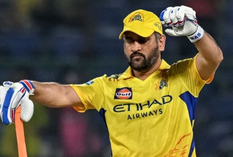 AB de Villiers Questions MS Dhoni’s Role at CSK After Sanju Samson Transfer Ahead of IPL 2026